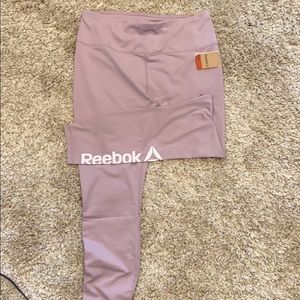 🆕🏷 women’s high rise skinny tights Reebok